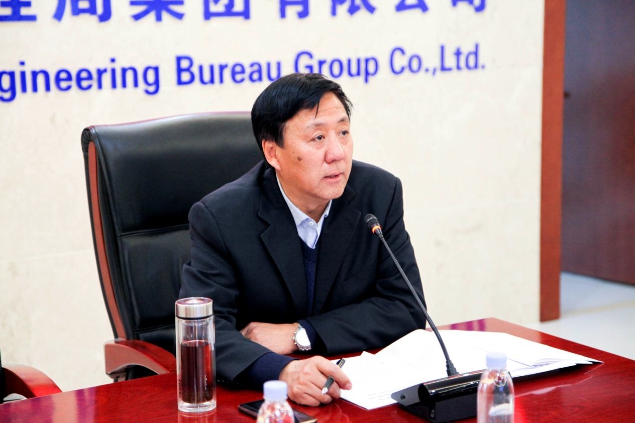 通号董事长_董事长办公室图片