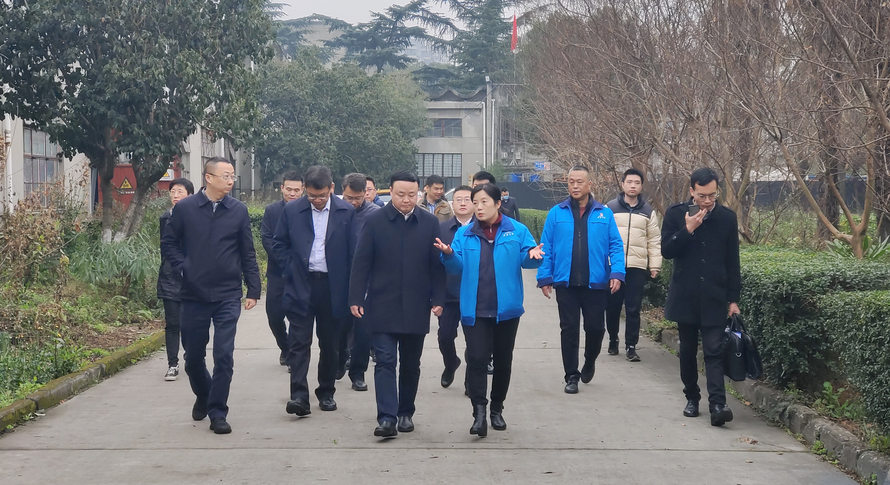 成都市武侯区区委书记许兴国一行赴成通公司调研