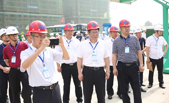 集团公司专题研讨项目施工生产工作