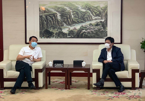 集团党委书记、董事长罗喜元带队拜访咸宁高新区政府