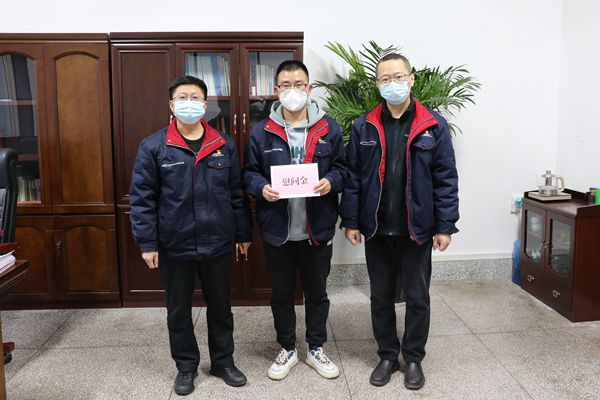 电缆集团开展春节慰问活动 