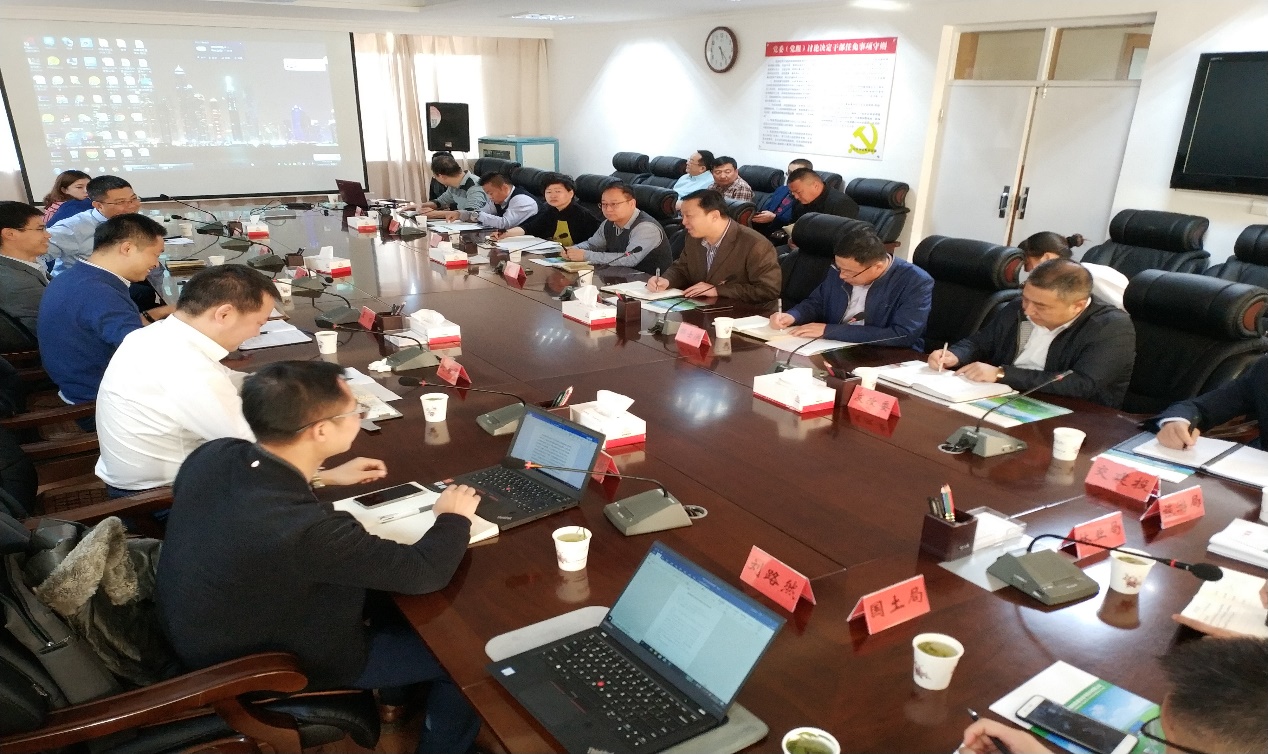 股份公司西北区域指组织创新投资公司等单位赴阿勒泰地区考察轨道交通项目