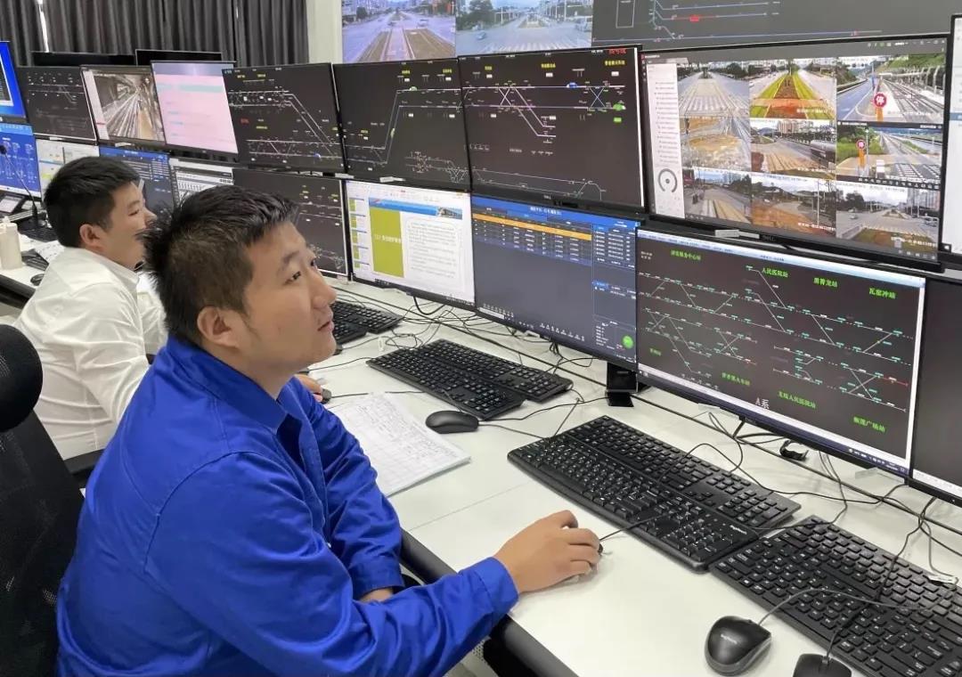 【国庆我在岗】实干献礼祖国，奋斗践行初心